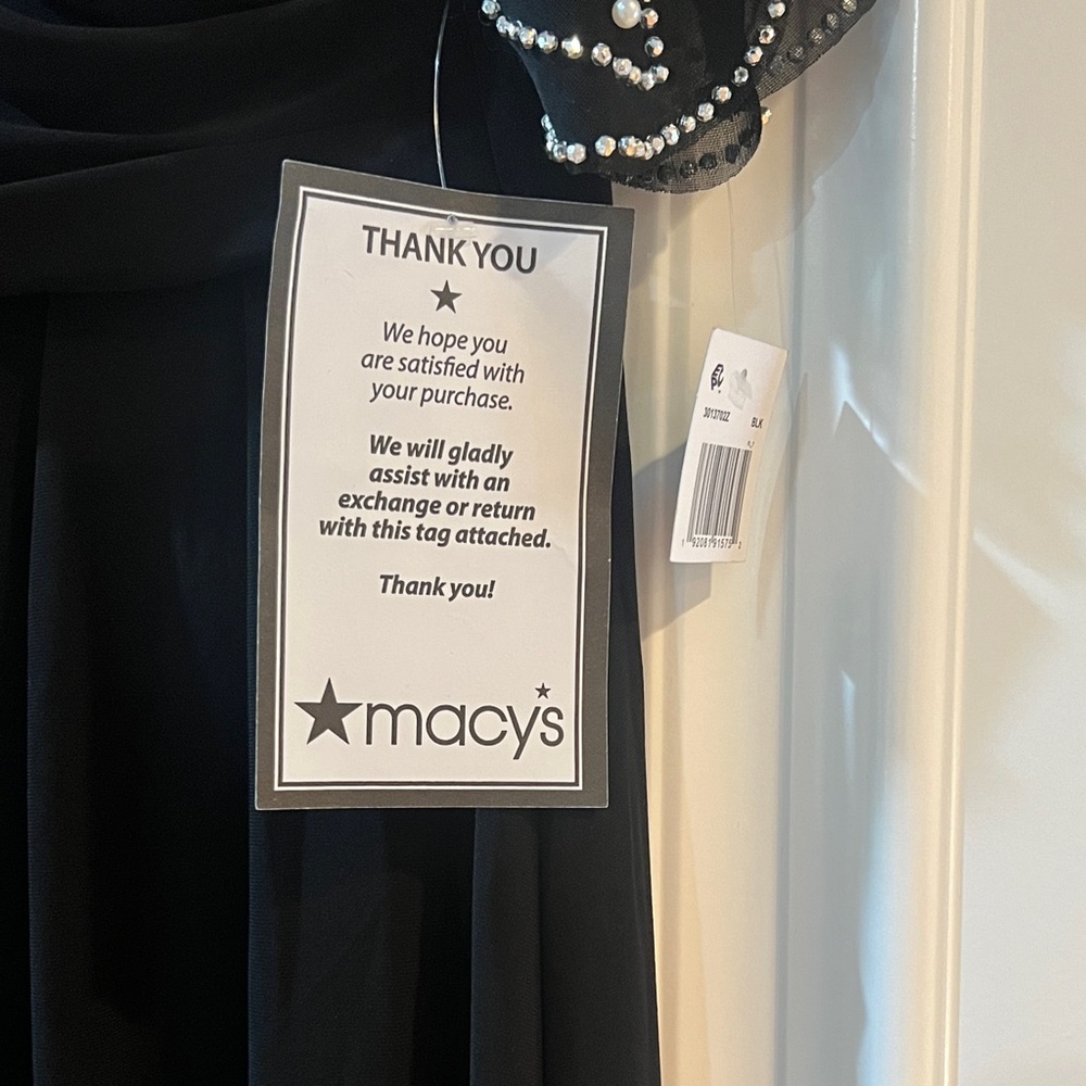 Brand New Macys Elegant MSK Black Dress with Beats Sleeves